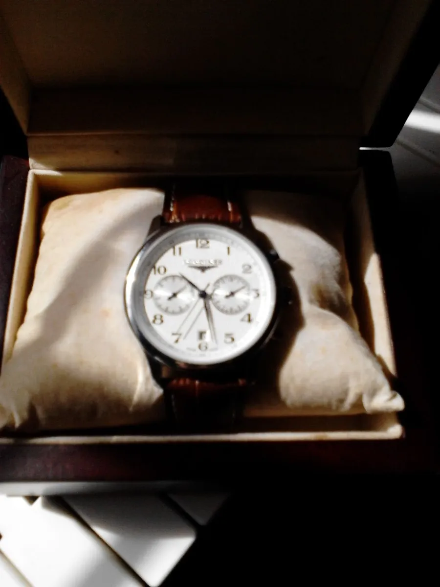 watch - Image 1