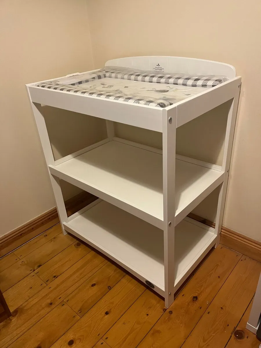 Babylo changing unit - Image 2