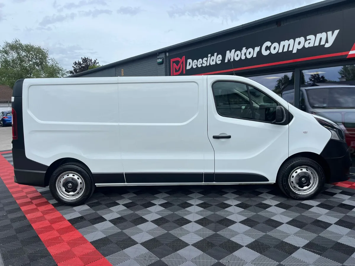 Nissan NV300 2020, LWB, 1 OWNER, FSH - Image 4