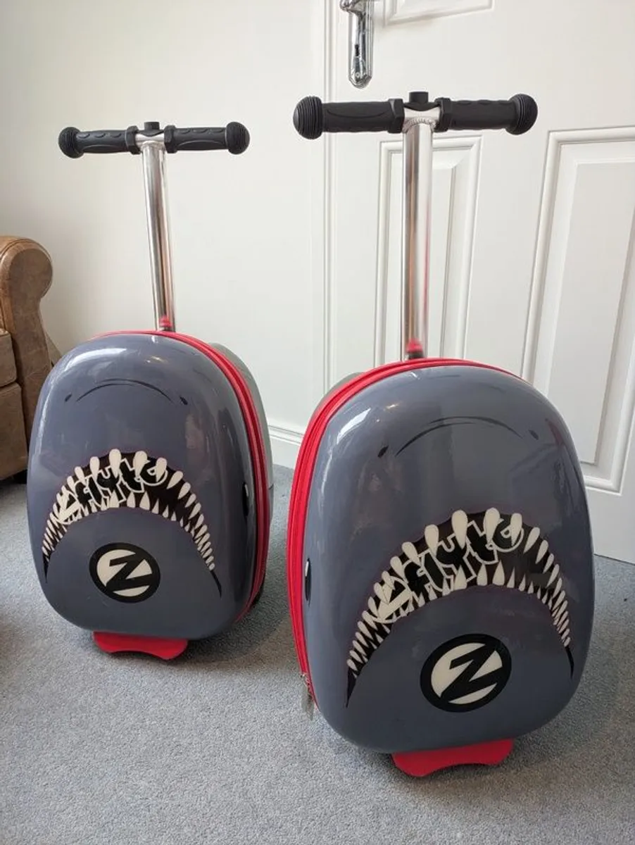 Pair of Zinc Flyte Scooter Suitcases, Shark Design - Image 2