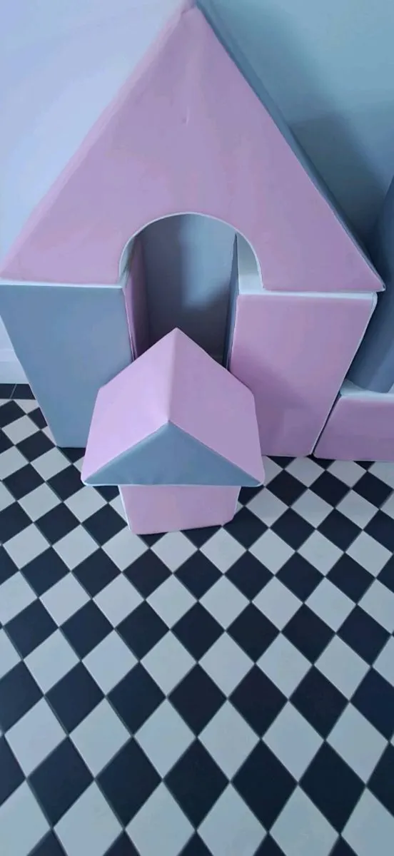 11 Piece soft play blocks - Image 3