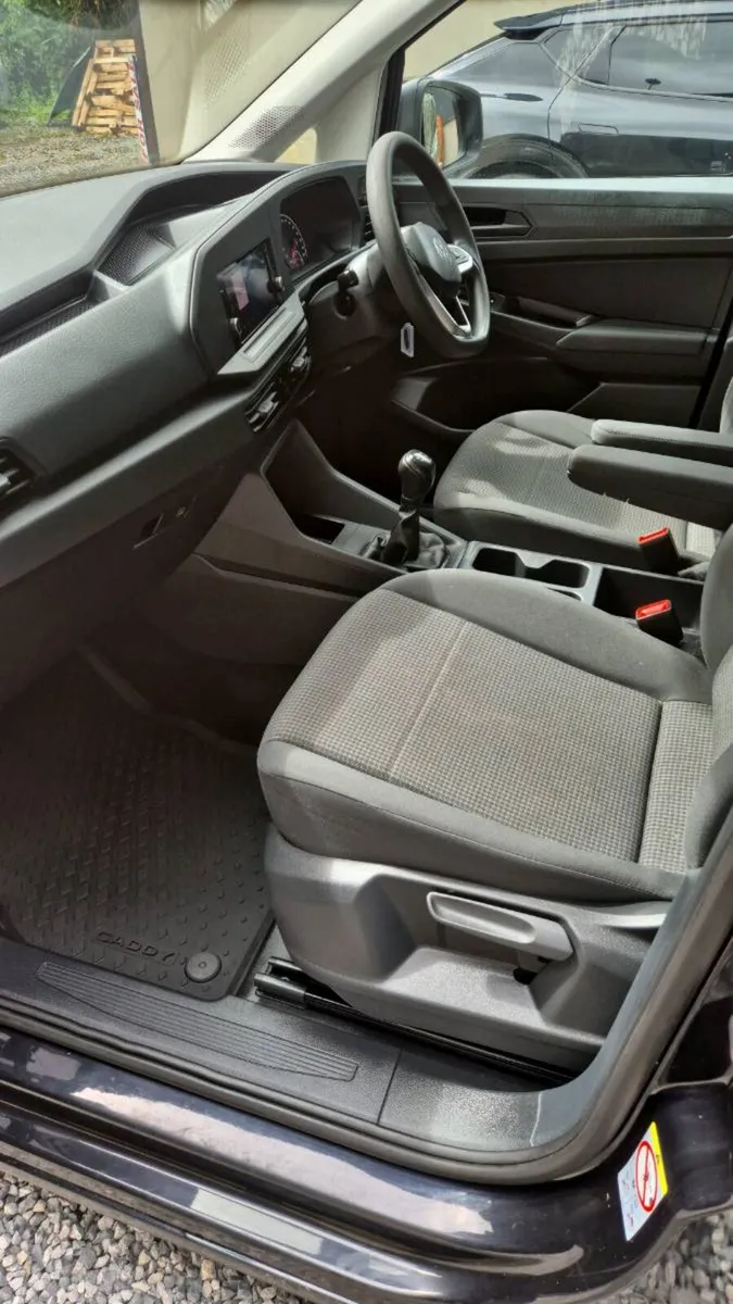 Volkswagen Caddy - Image 4