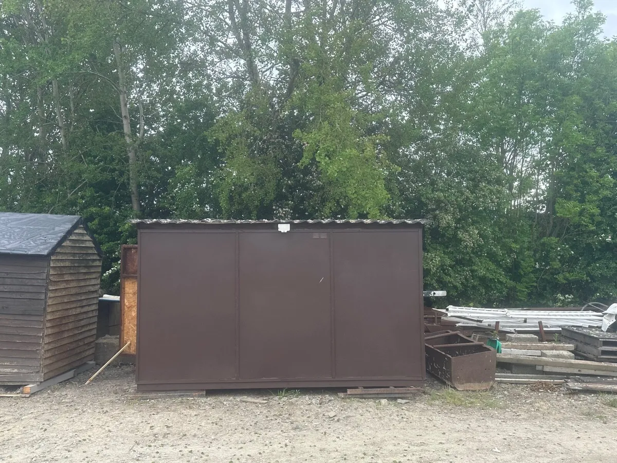 Shed - Image 4