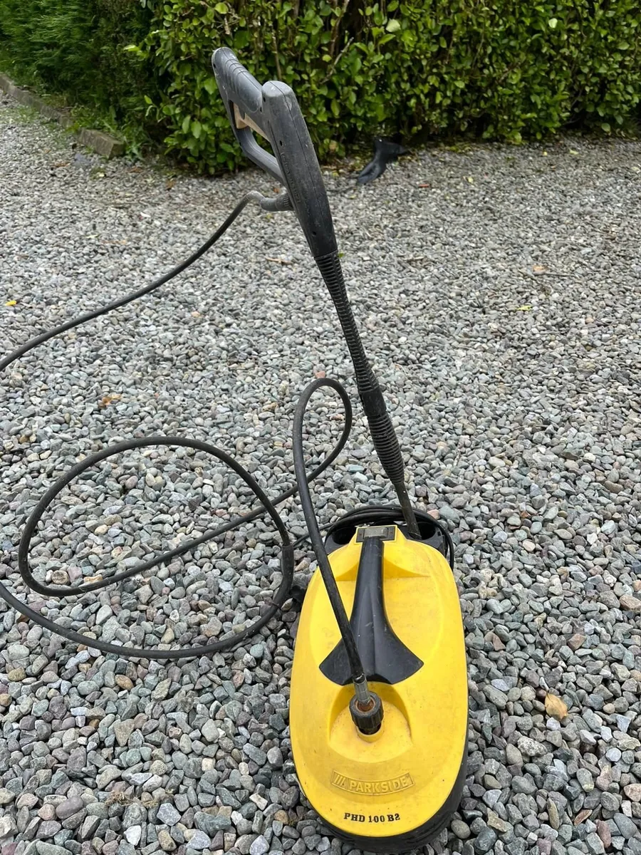 Power washer - Image 1
