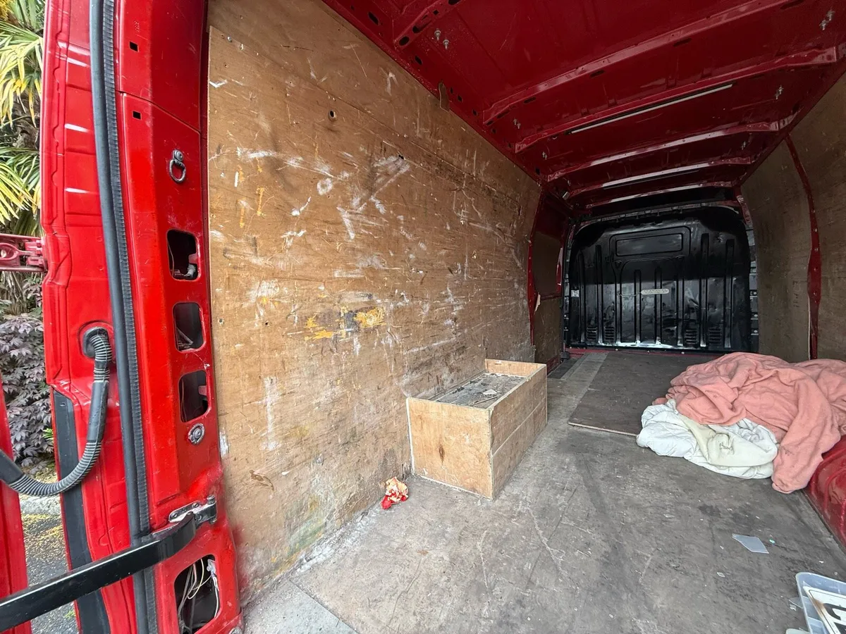 Renault Master Business - Image 4