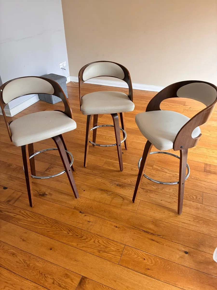 Bar stools  Kitchen stools - Image 1