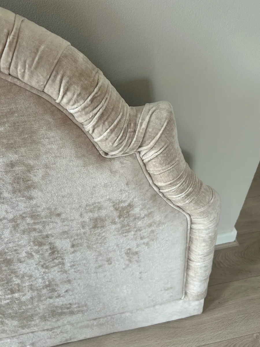 Upholstered single headboard - Image 4