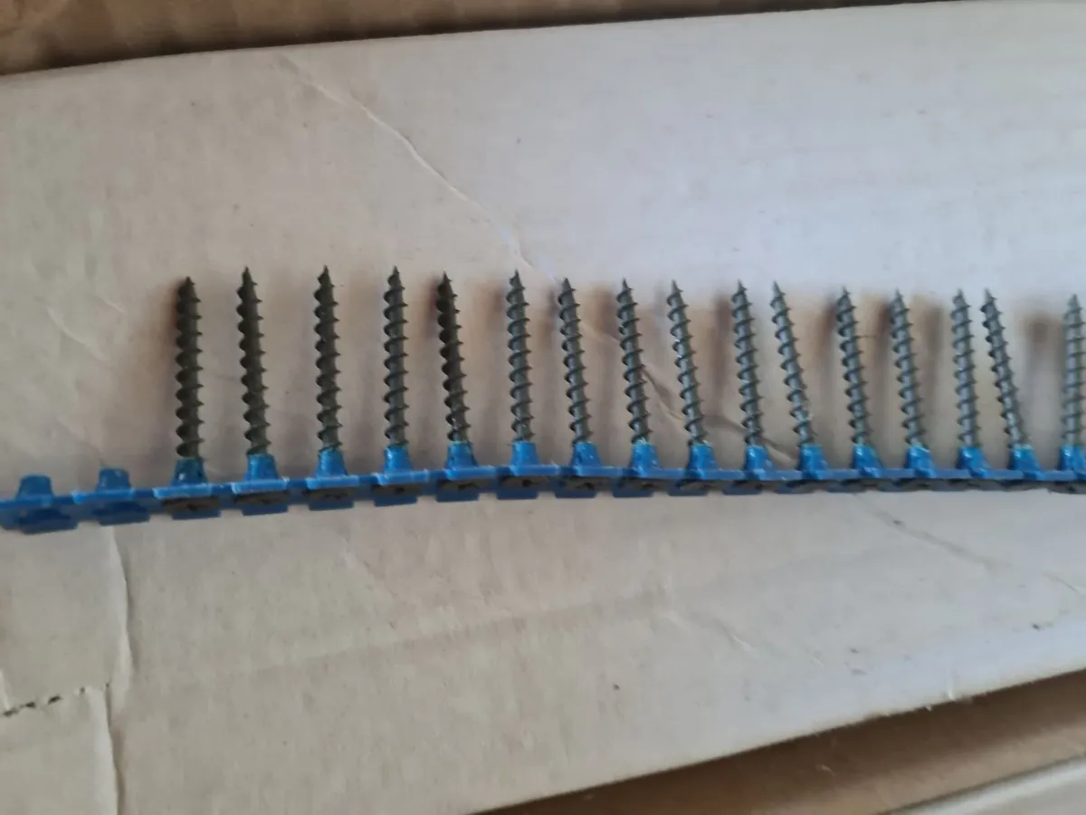 Dry Wall Screws Full Box of 10,000 3.9mm x 38mm Co - Image 4