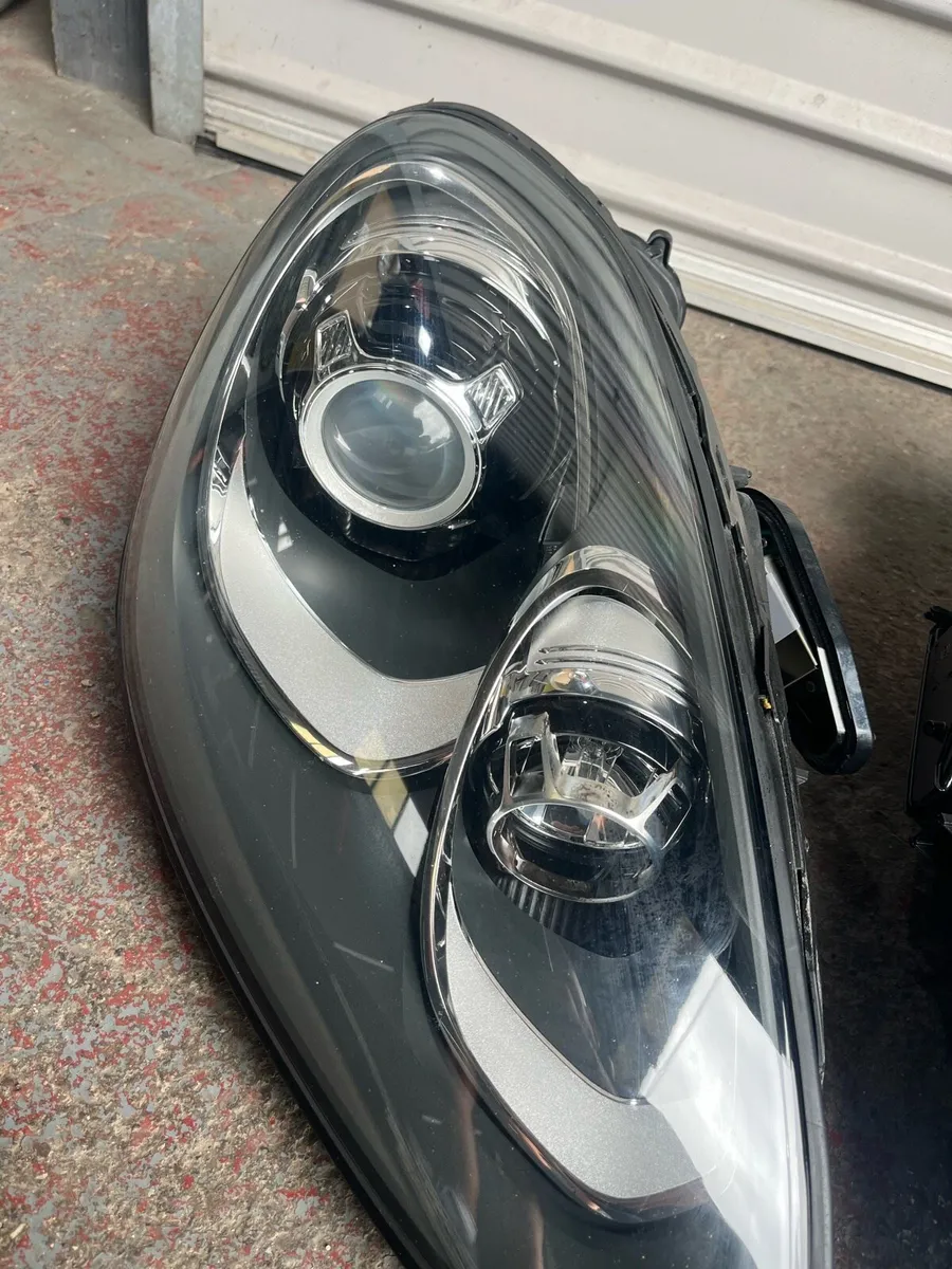 Porsche cayenne 2016 headlights - Image 2