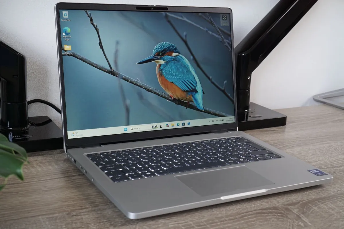 New Dell Pro 14 PC14250 | Ultra 5 235U | 16GB - Image 1