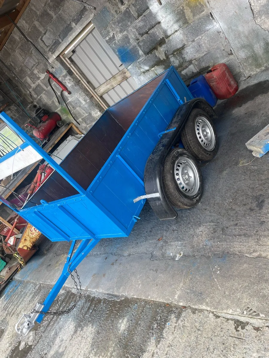 Car trailer