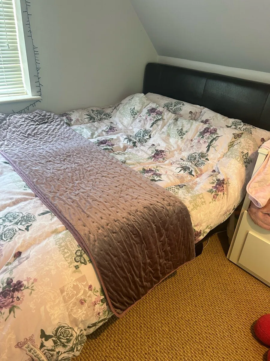 Double bed and mattress - Image 3