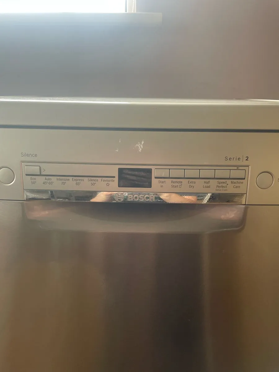 Dishwasher - Image 2