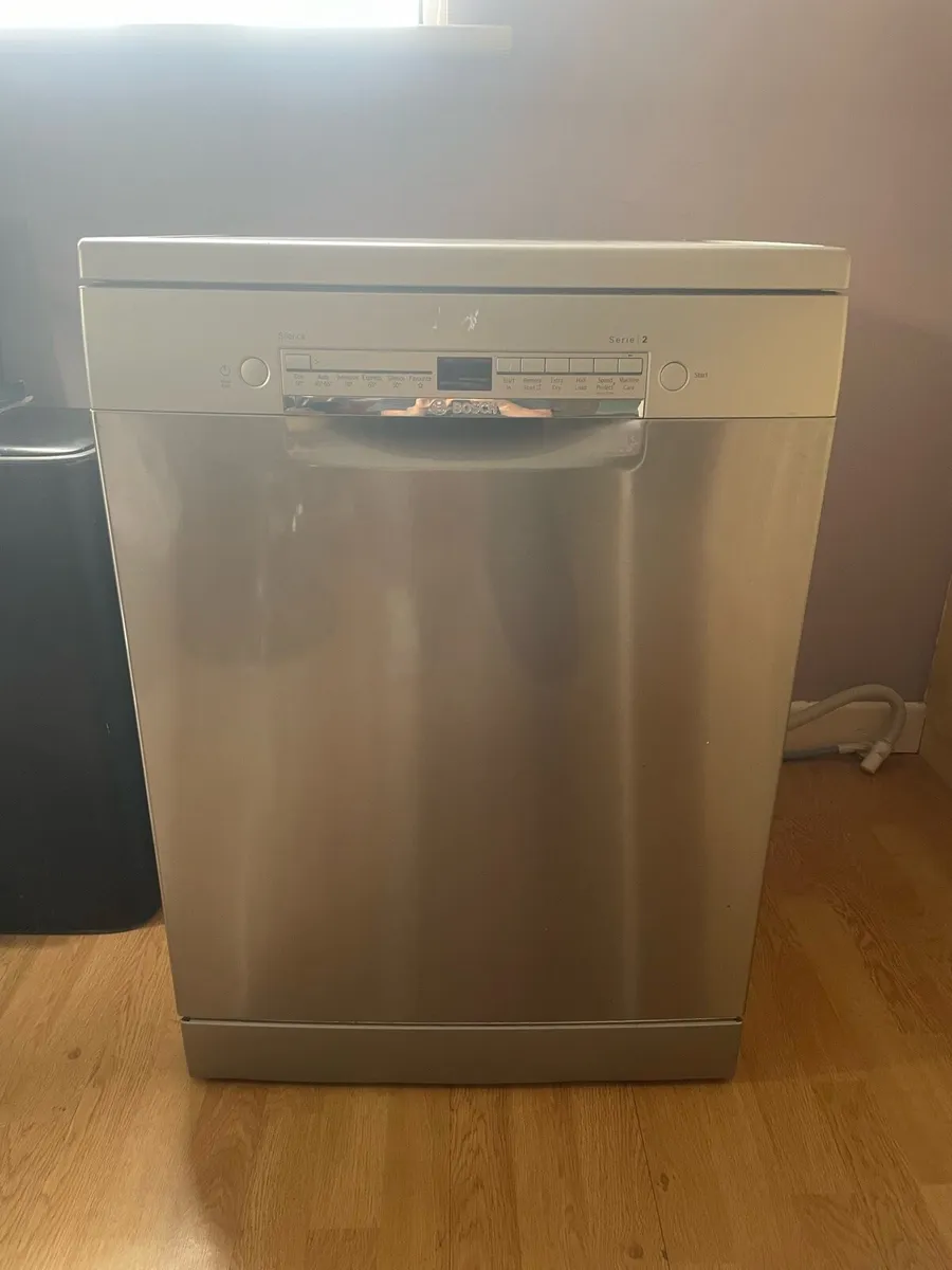 Dishwasher - Image 1