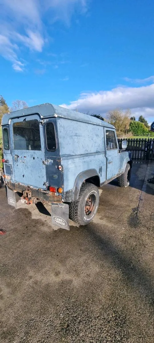 Landrover defender - Image 2