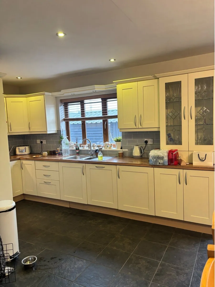 Kitchen - Image 1