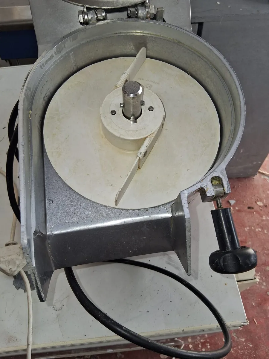 Veg prep machine - Image 2