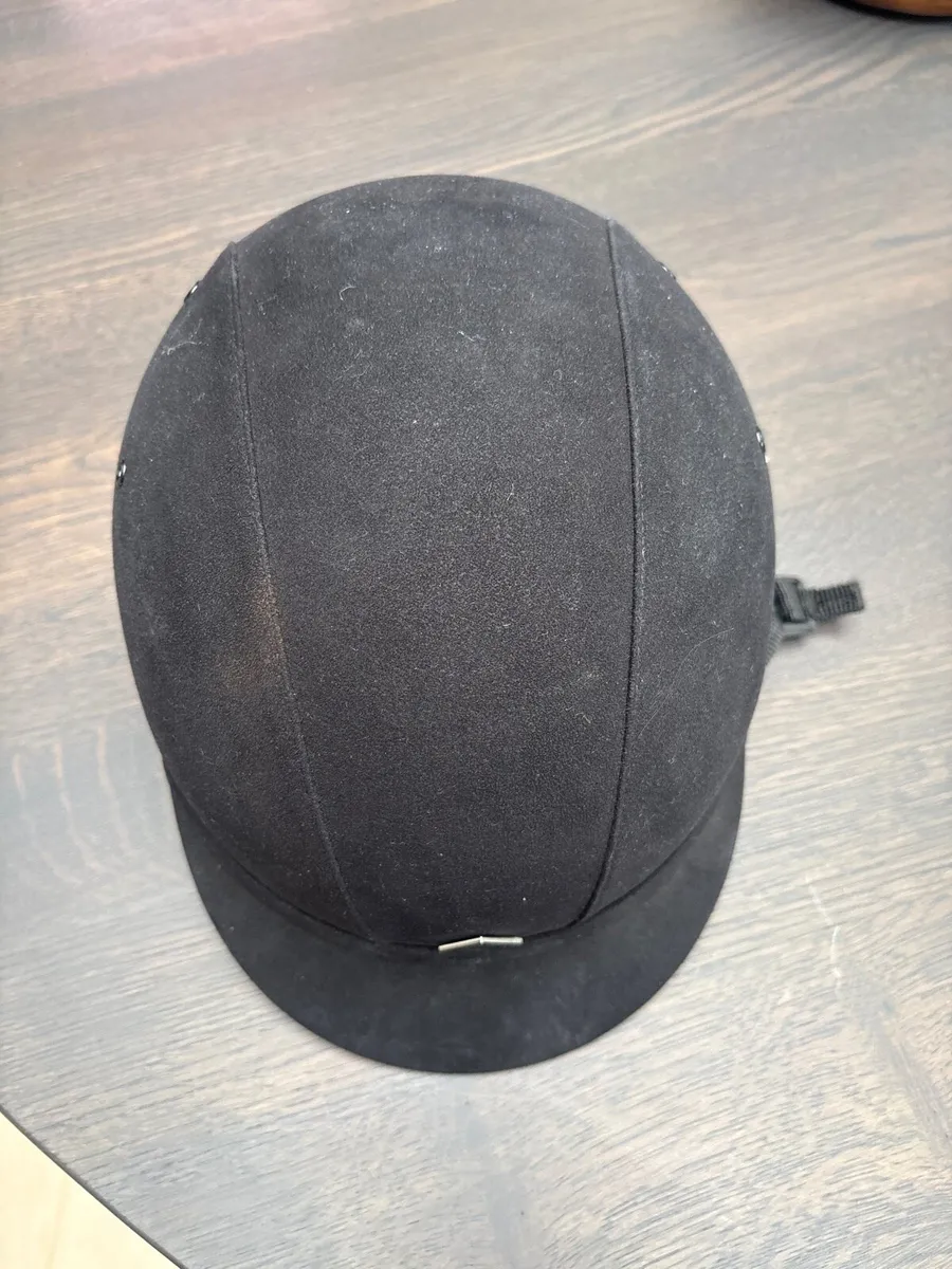 Horse riding hat - Image 1