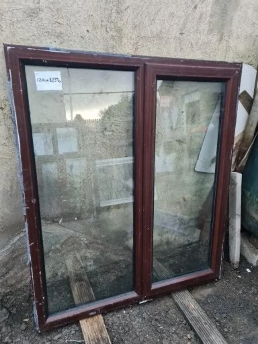 Selection of PVC windows - Image 2