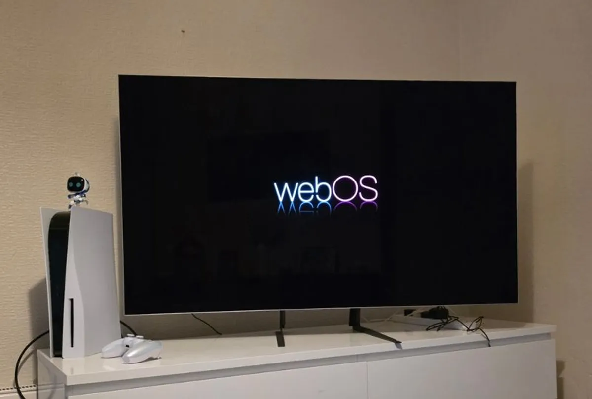 Lg Oled Tv 55 Inch 4k 120hz Refresh Rate - Image 1