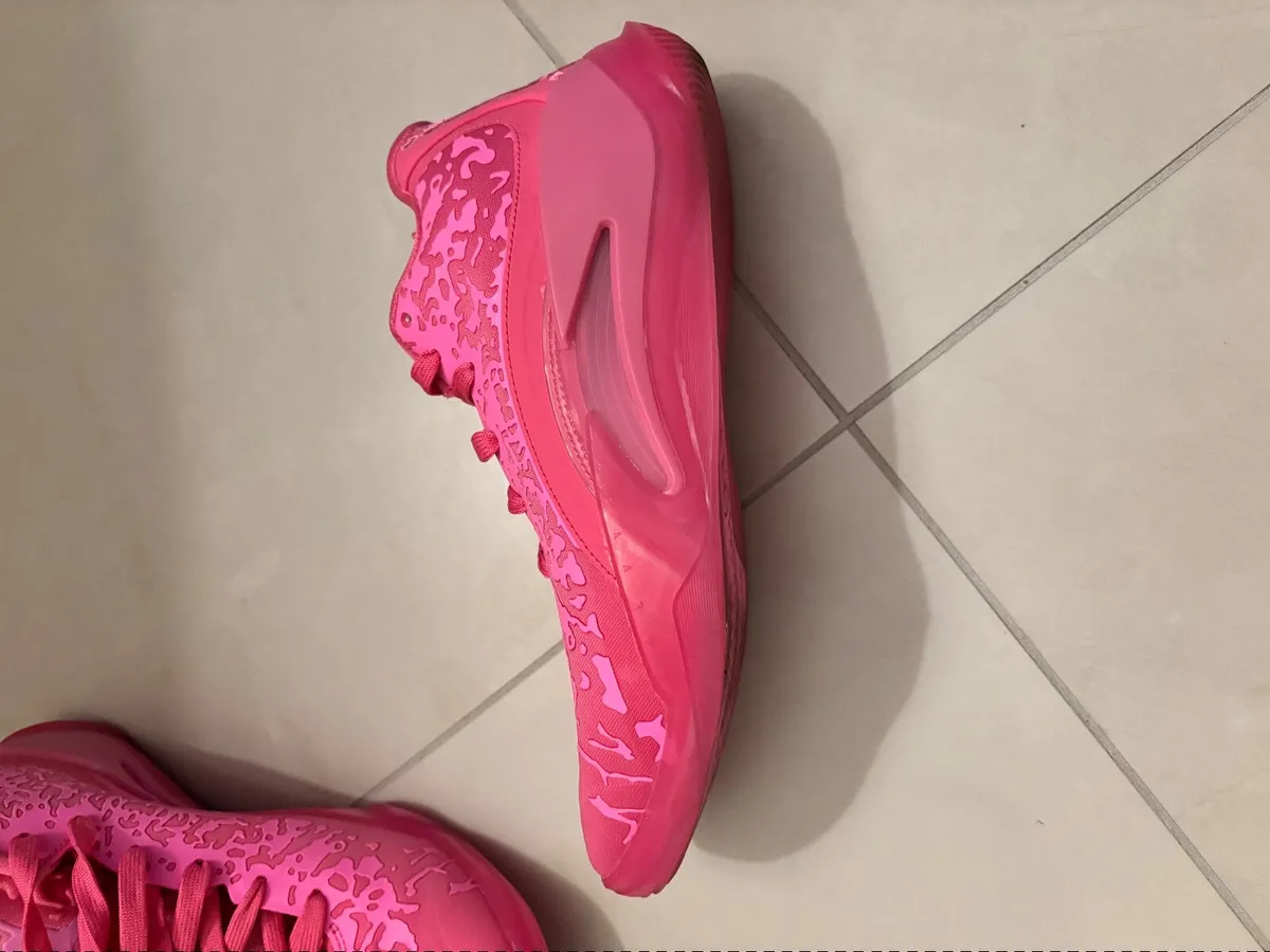 Air Jordan Zion 3 “Shock The World” – Pink – UK6 - Image 4