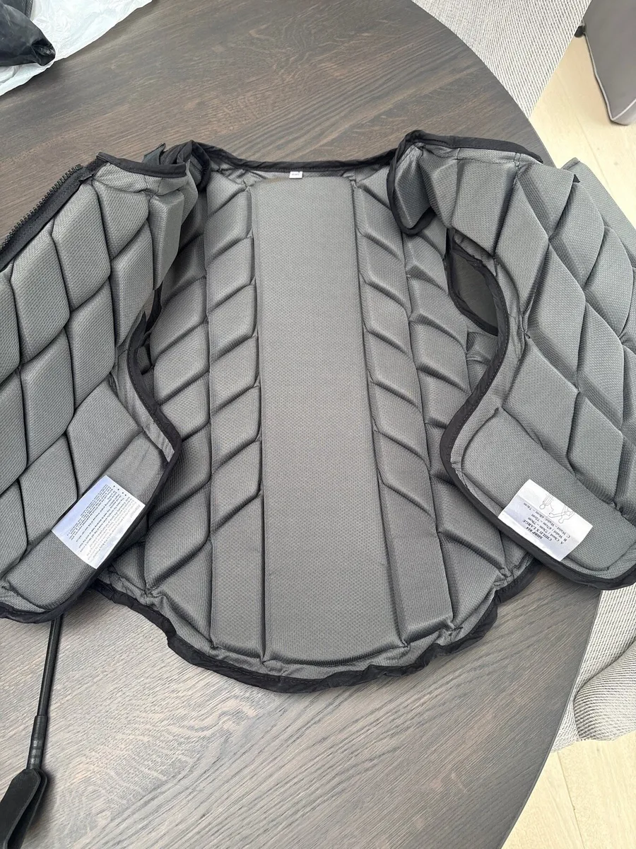 Horse riding back protector - Image 2