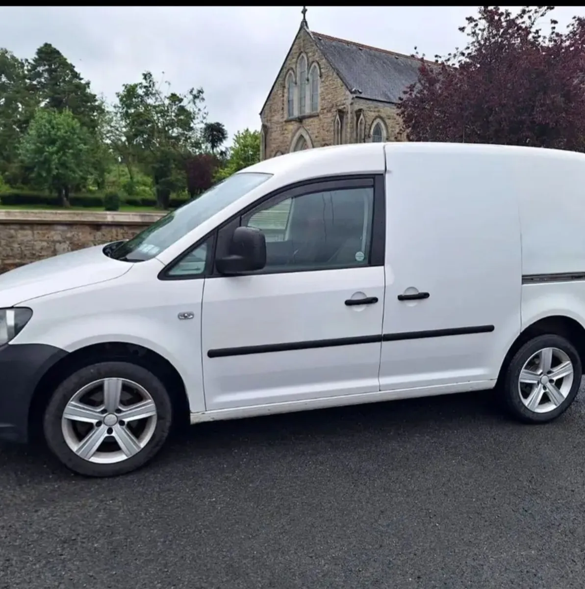 Volkswagen Caddy 2014 - Image 1