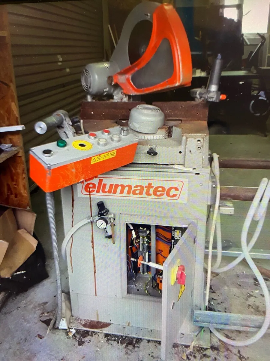 Double head saw - Image 1