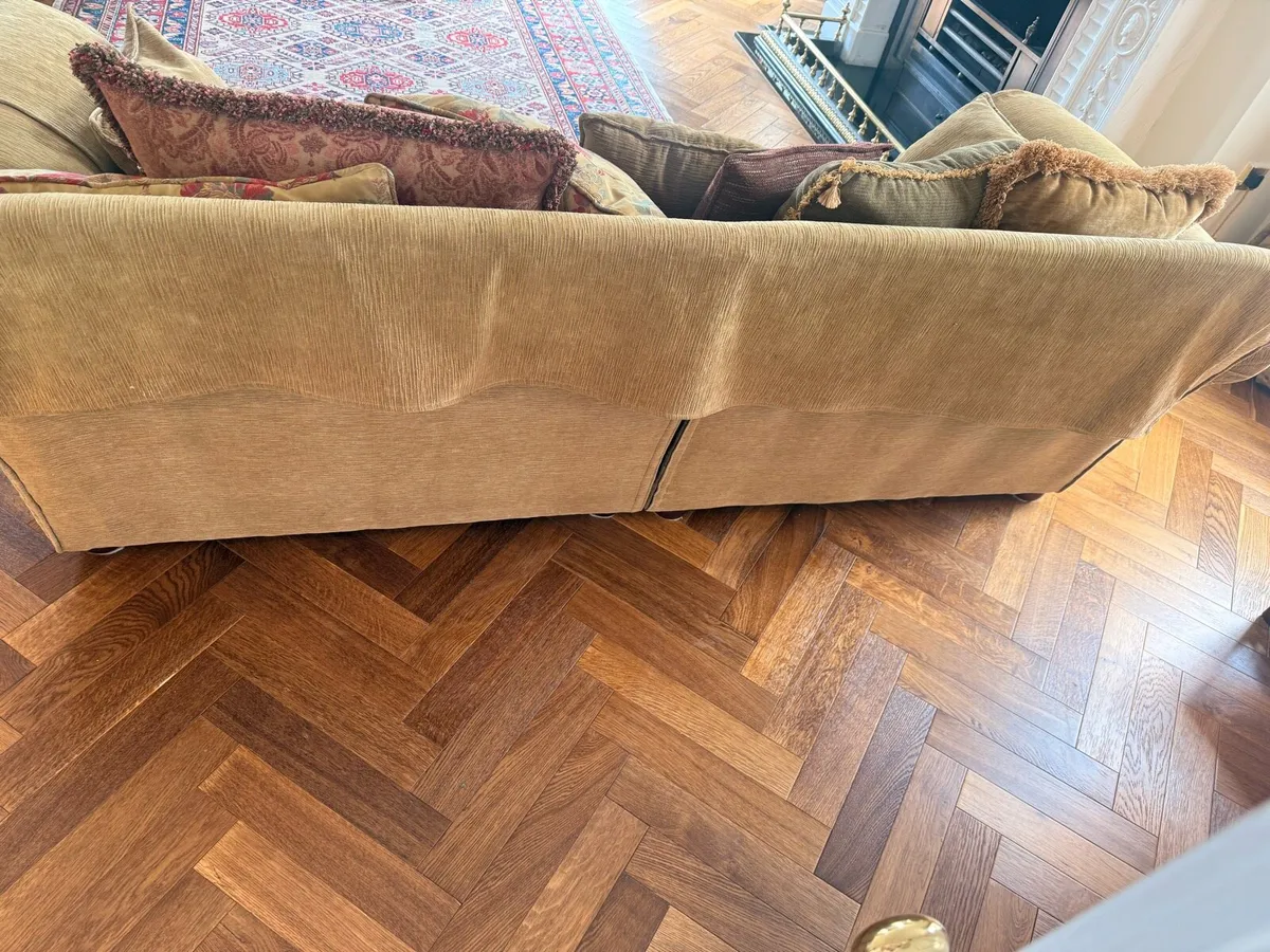 Sofas - Image 3