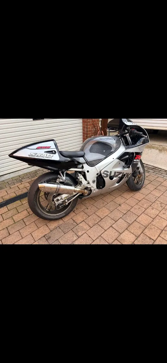 Suzuki GSXR 600 SRAD - Image 2
