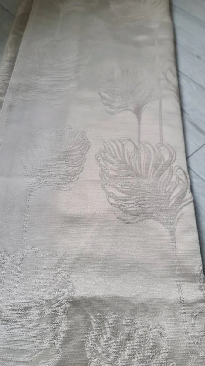 Cream curtains - Image 3
