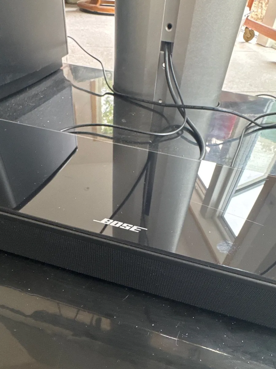 Bose soundbar - Image 4