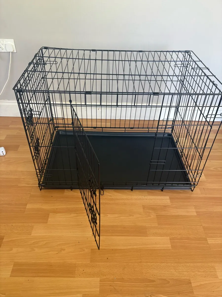 Dog crate - Image 1