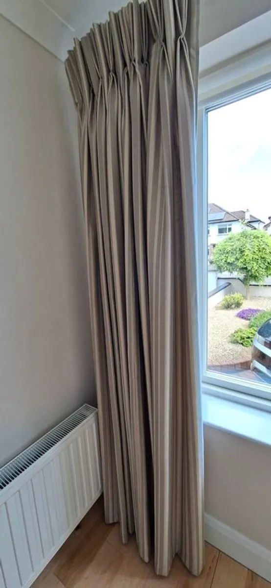 Curtains - Image 1