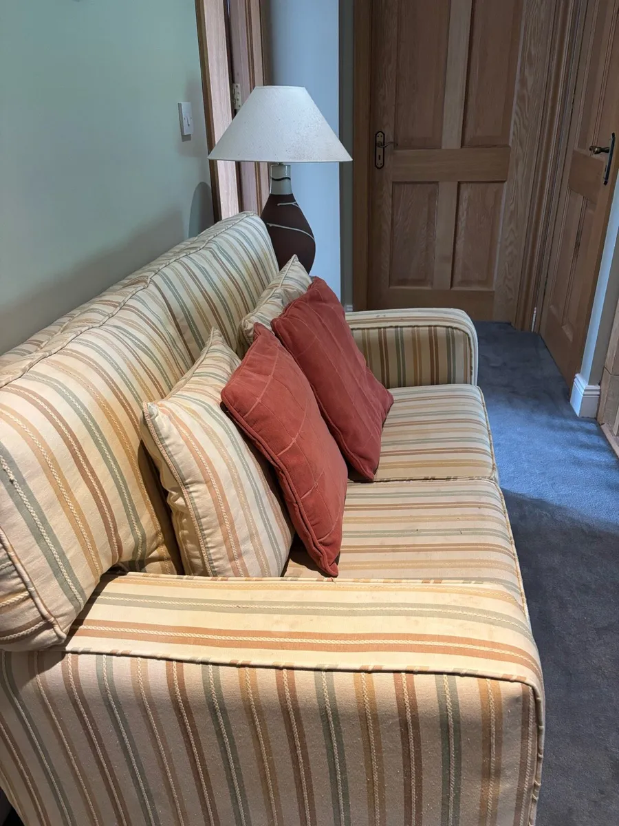 Two Seater Couch - Image 2