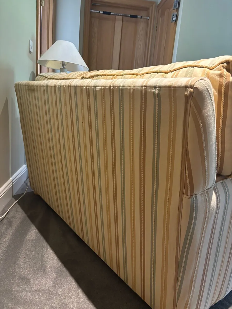 Two Seater Couch - Image 3