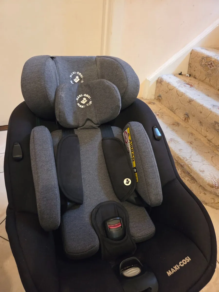 Maxi Cosi Mica 360 Car Sear - Image 4