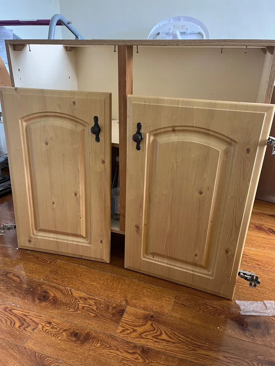 Presses furniture - Image 1