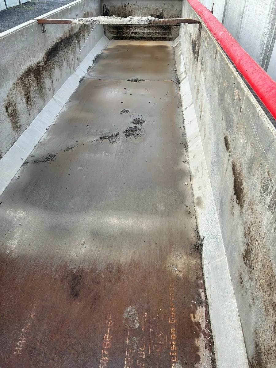 Tipping trailer - Image 4