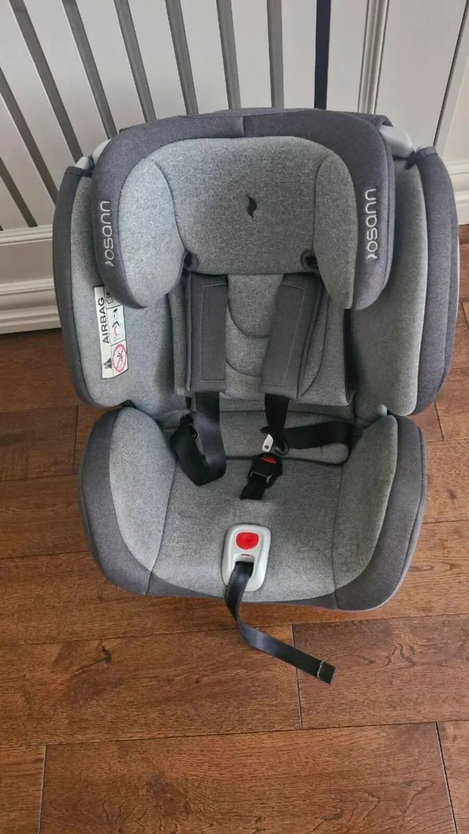 Car Seat - Image 2