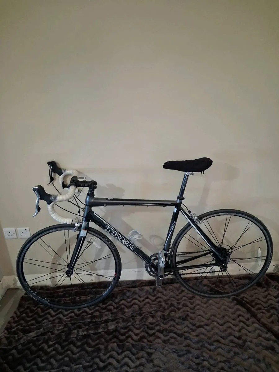Mens bike in new condition - Image 1