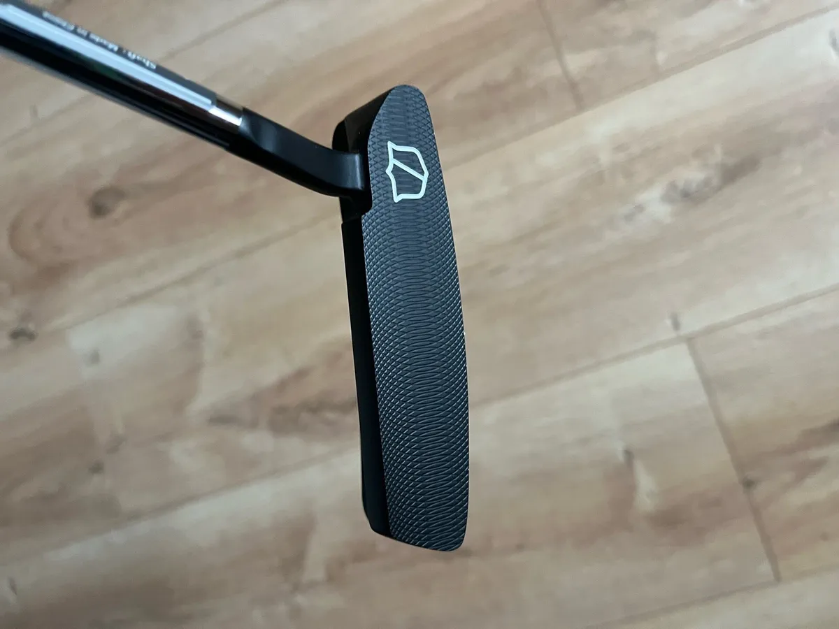 Wilson Infinite Michigan Avenue Putter - Image 2