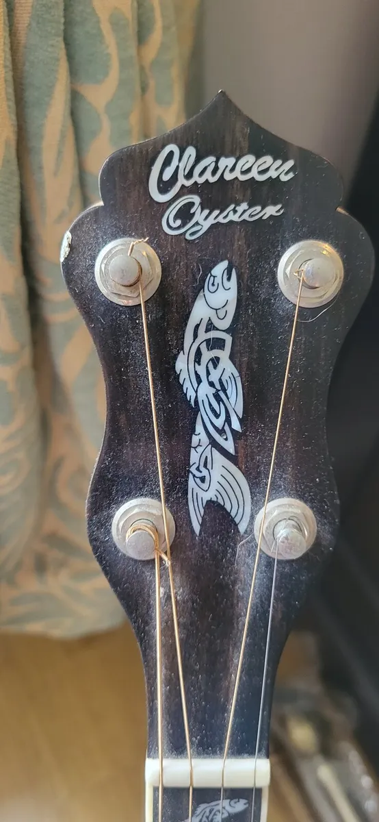 Clareen Oyster Banjo - Image 1