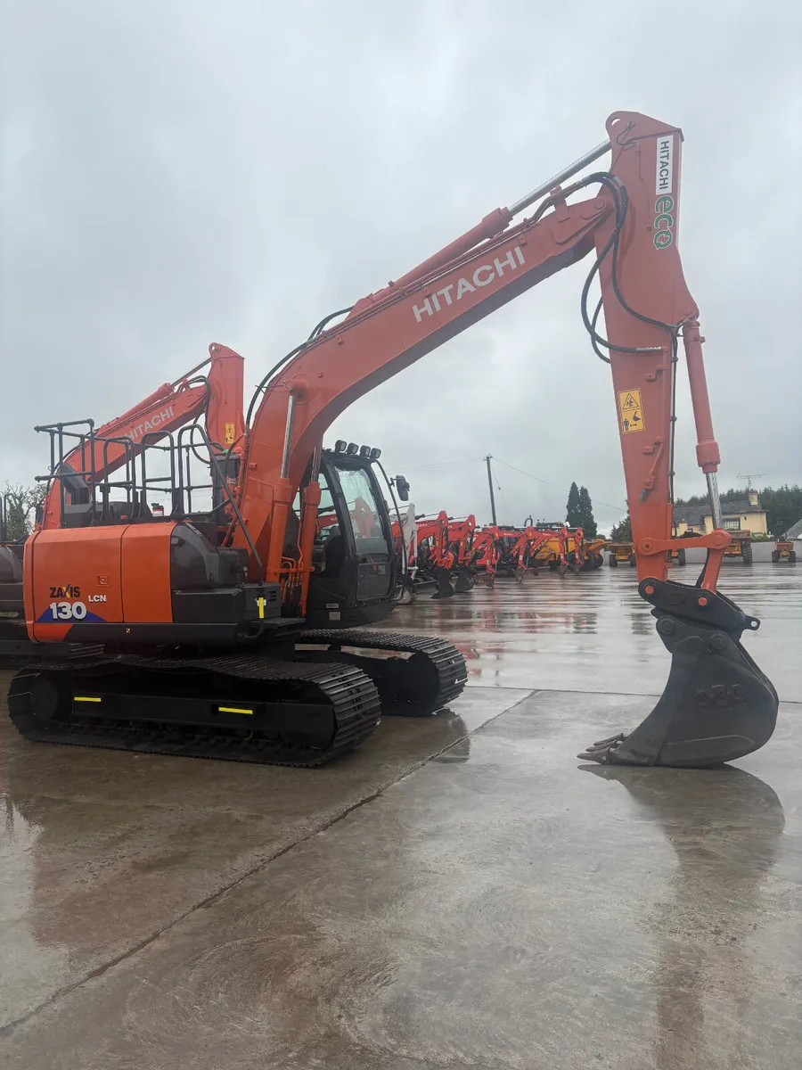 HITACHI ZX130-6 - Image 2
