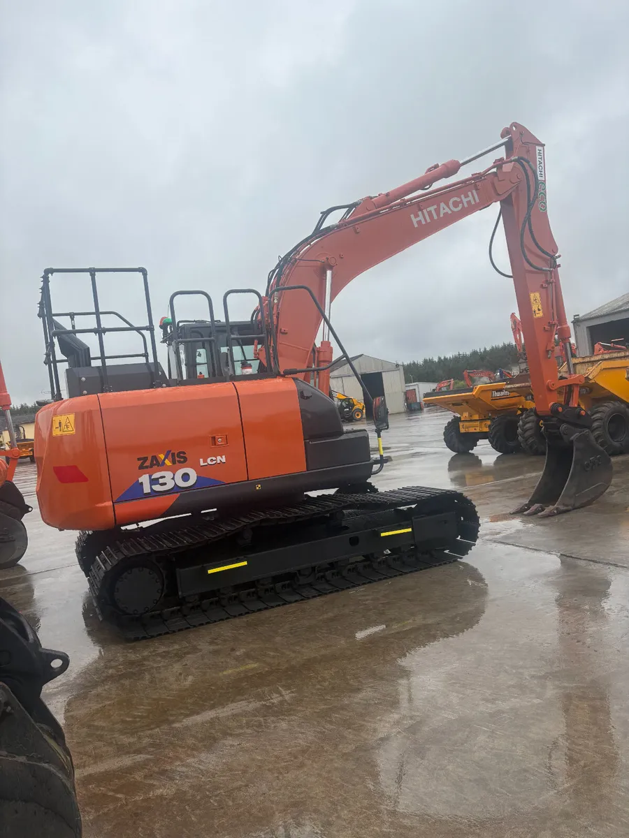 HITACHI ZX130-6 - Image 3