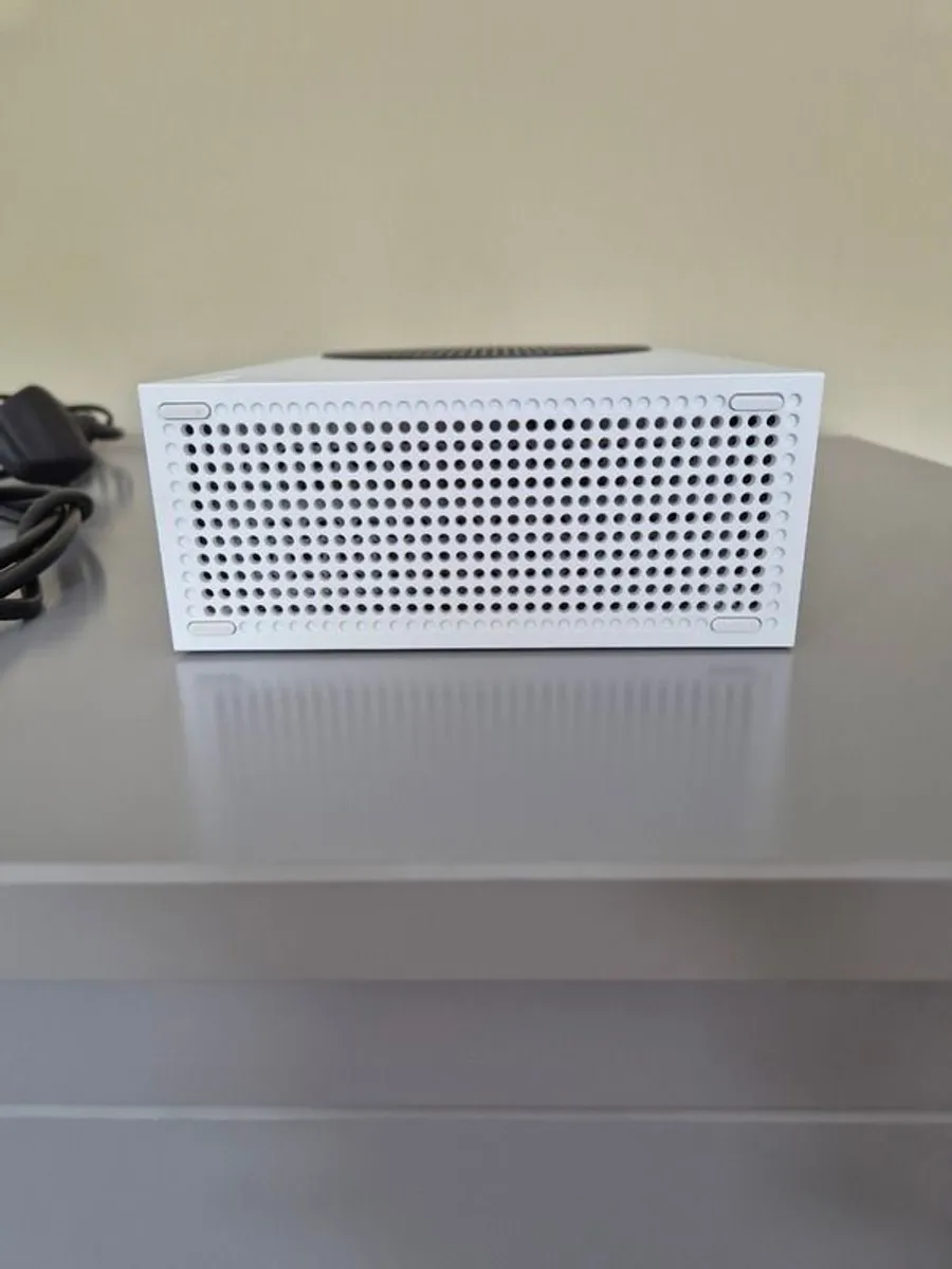 Xbox Series S - 512GB - Image 4
