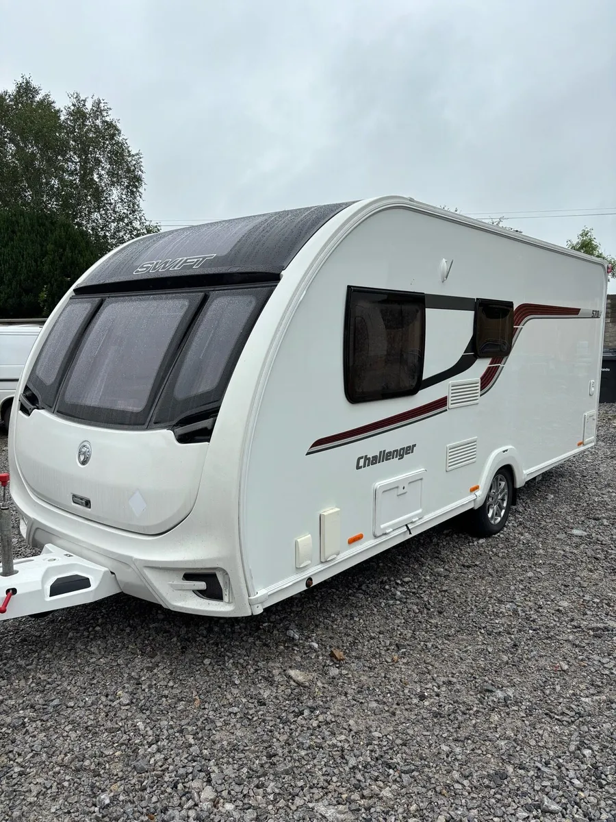 🤩SWIFT CHALLENGER 570🤩 - Image 1