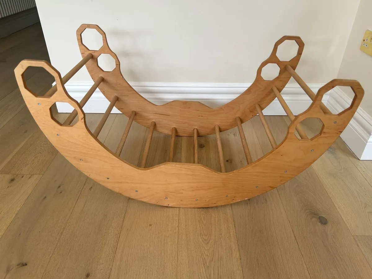 Montessori 3 in 1 Pickler climbing frame - Image 2