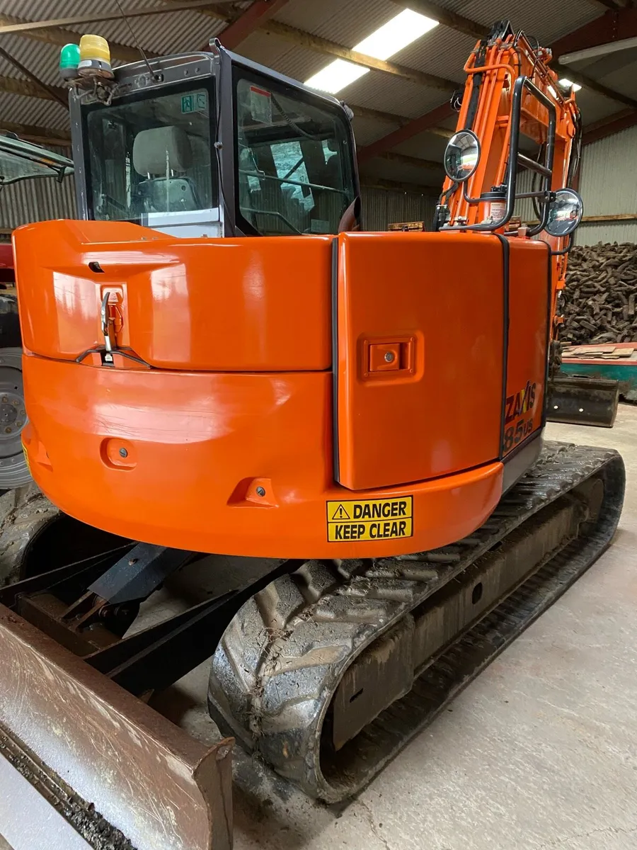 2019 Zaxis 85.5 usb - Image 3