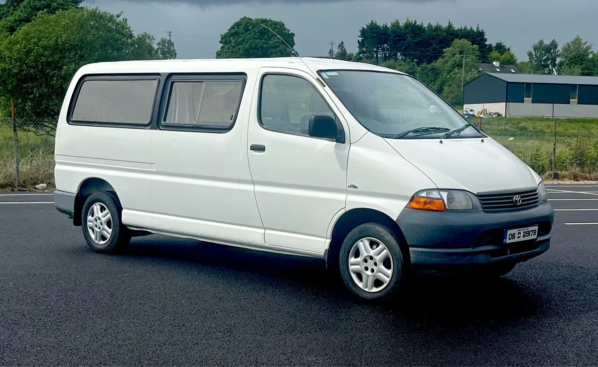 Toyota Hiace -low miles - Image 1